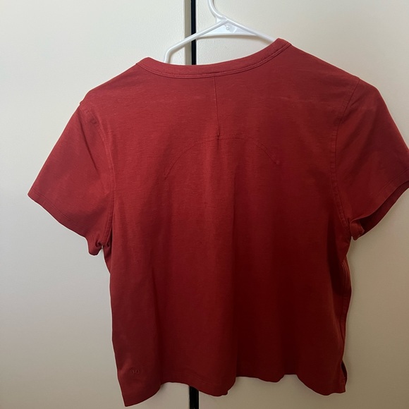 Lululemon Size 6 Small Orange Classic Fit Cotton Shirt - Picture 3 of 3